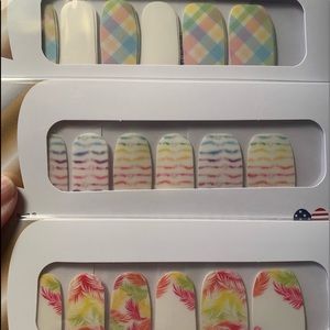 Color Street nail bundle